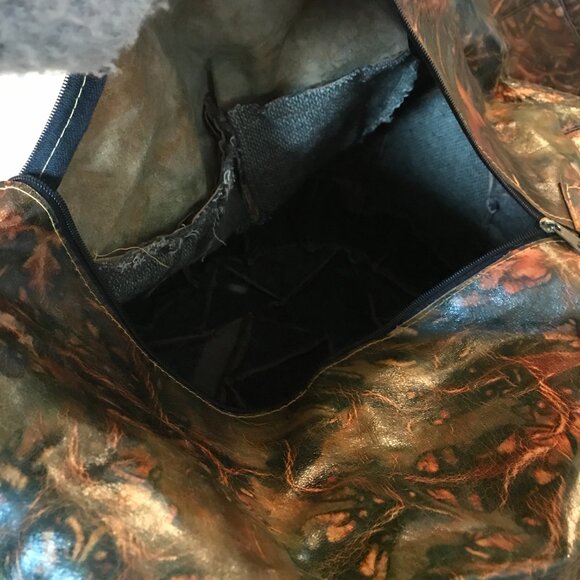 Egyptian Moroccan Handcrafted Artisinal Leather Ottoman Pouf Footstool ( Empty ) - Picture 7 of 8